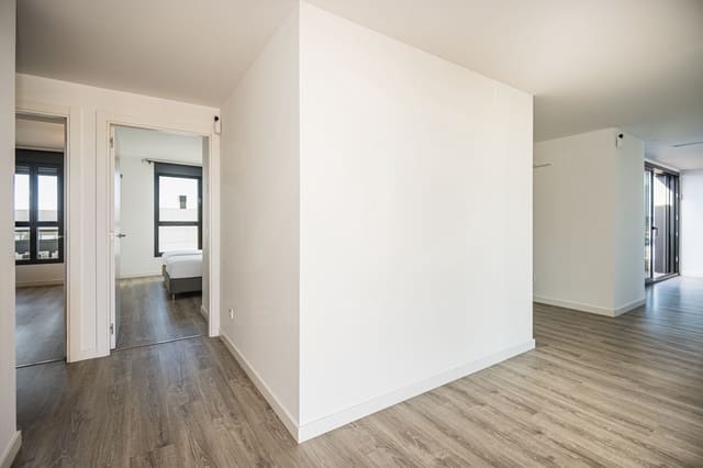 3 chambre Penthouse à vendre à Sitges avec piscine garage - 1 450 000 € (Ref: 10121209)