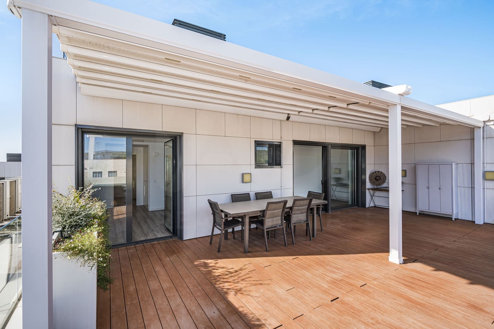3 bedroom Penthouse for sale in Sitges with pool garage - € 1,450,000 (Ref: 10121209)
