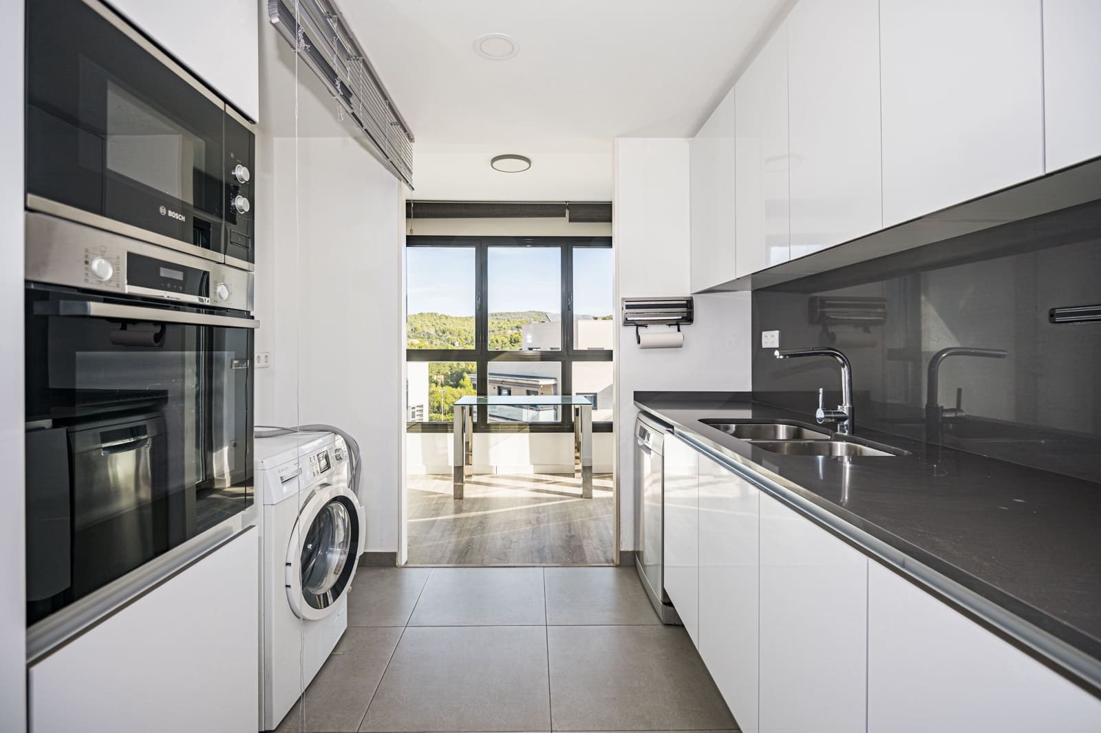 3 bedroom Penthouse for sale in Sitges with pool garage - € 1,450,000 (Ref: 10121209)