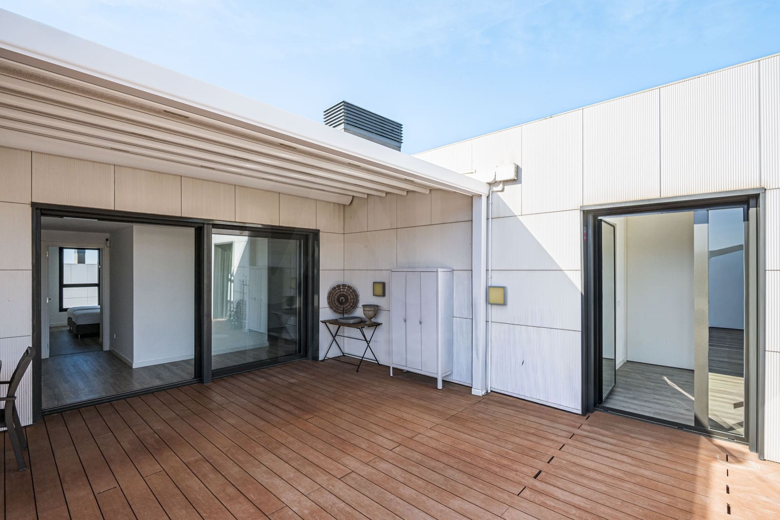 3 bedroom Penthouse for sale in Sitges with pool garage - € 1,450,000 (Ref: 10121209)