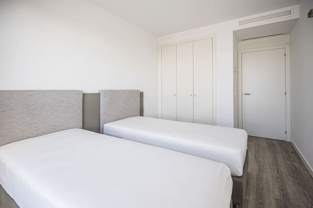 3 chambre Penthouse à vendre à Sitges avec piscine garage - 1 450 000 € (Ref: 10121209)
