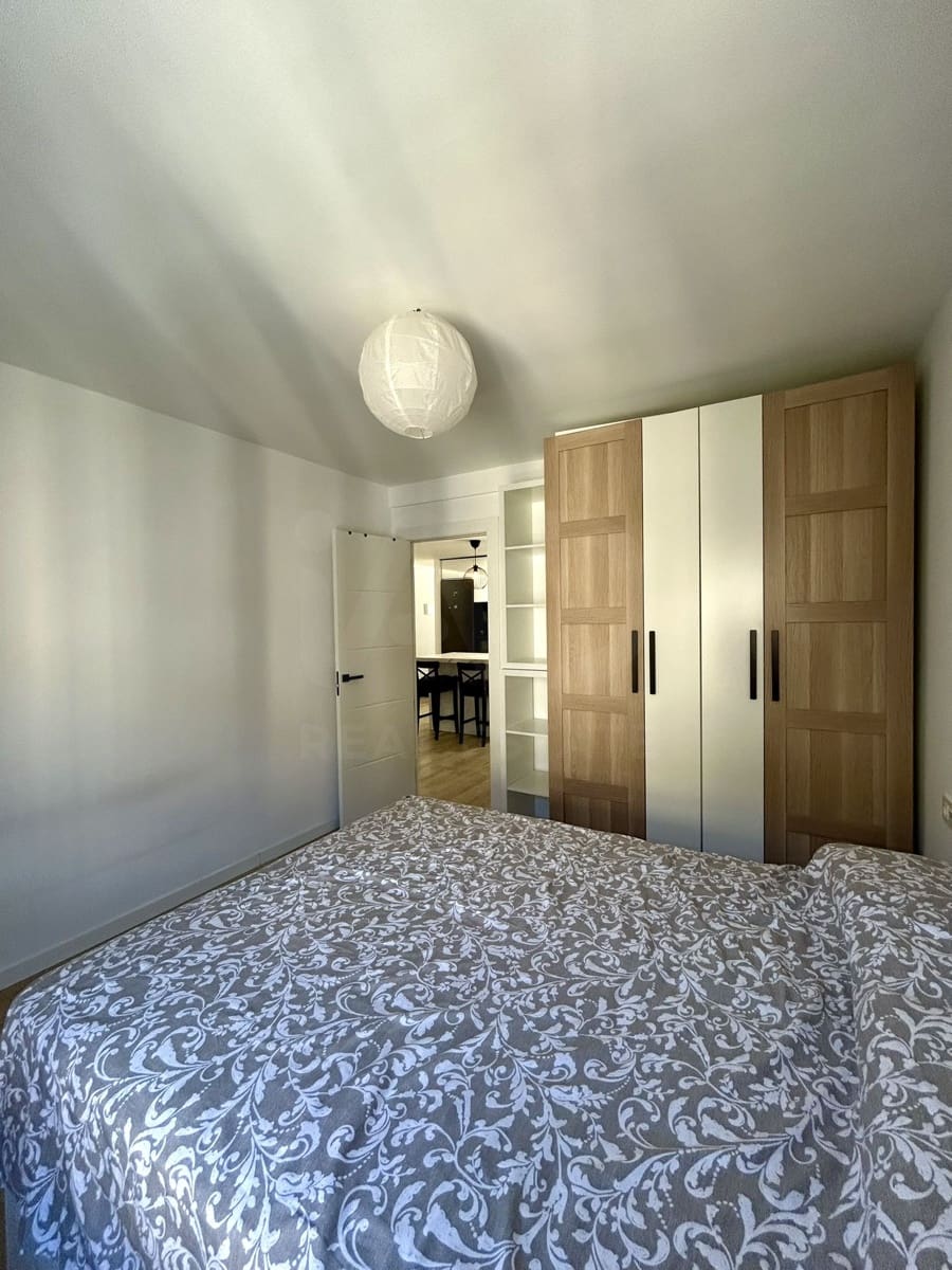 3 bedroom Apartment for rent in Leon city - € 700 (Ref: 10121210)