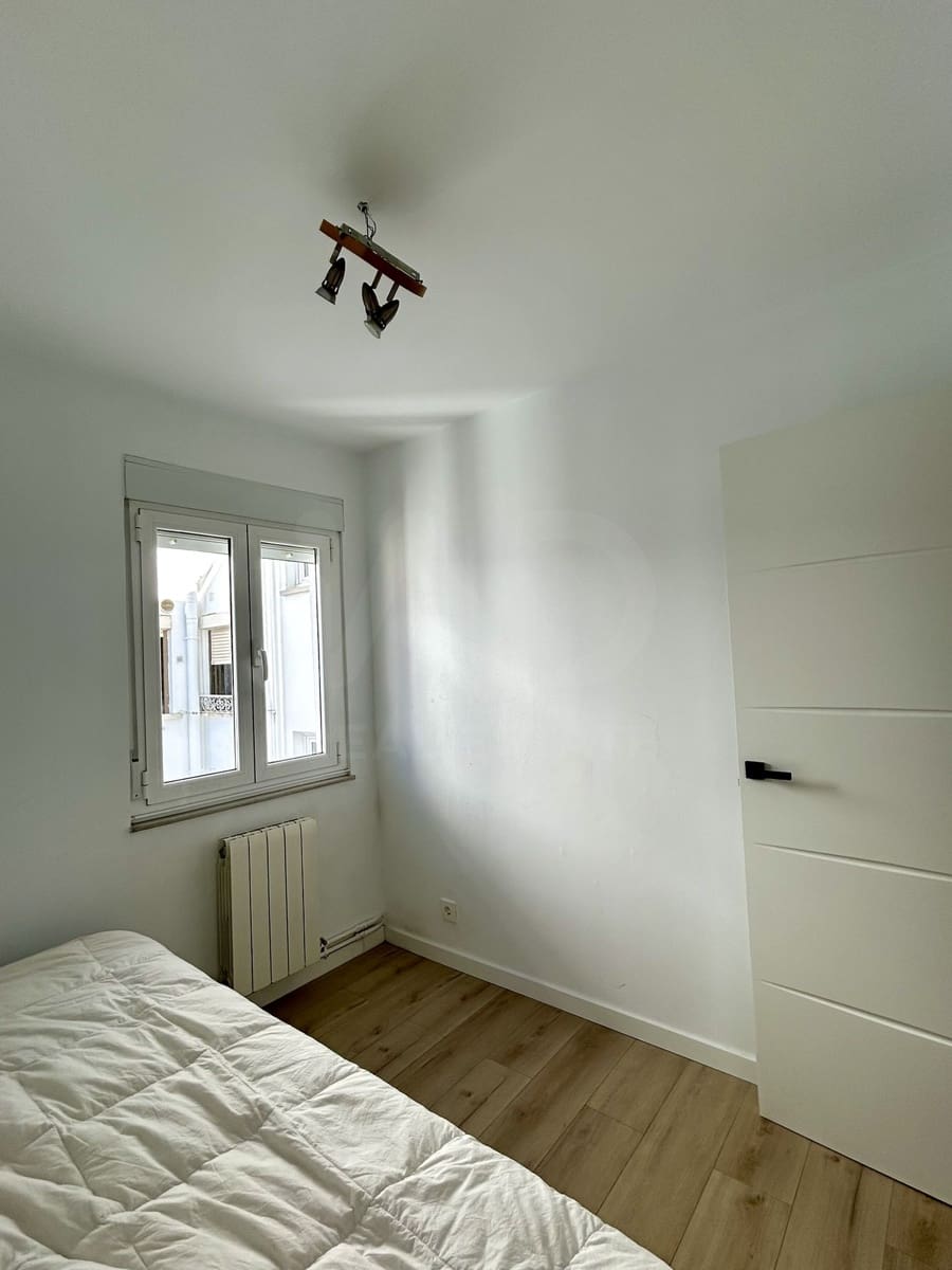 3 bedroom Apartment for rent in Leon city - € 700 (Ref: 10121210)