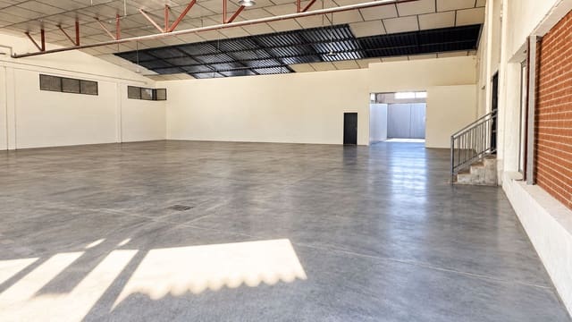 1 sovrum Kommersiell till salu i Valmojado - 650 000 € (Ref: 10121211)