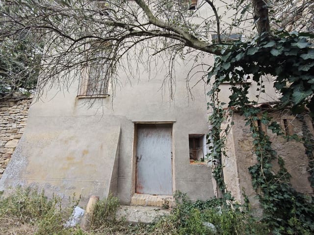 4 bedroom Townhouse for sale in Ivorra with garage - € 69,000 (Ref: 10121213)