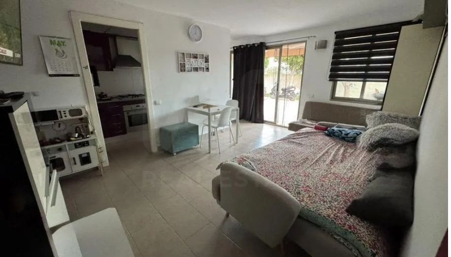 Townhouse for sale in Sant Antoni de Portmany - € 820,000 (Ref: 10124468)