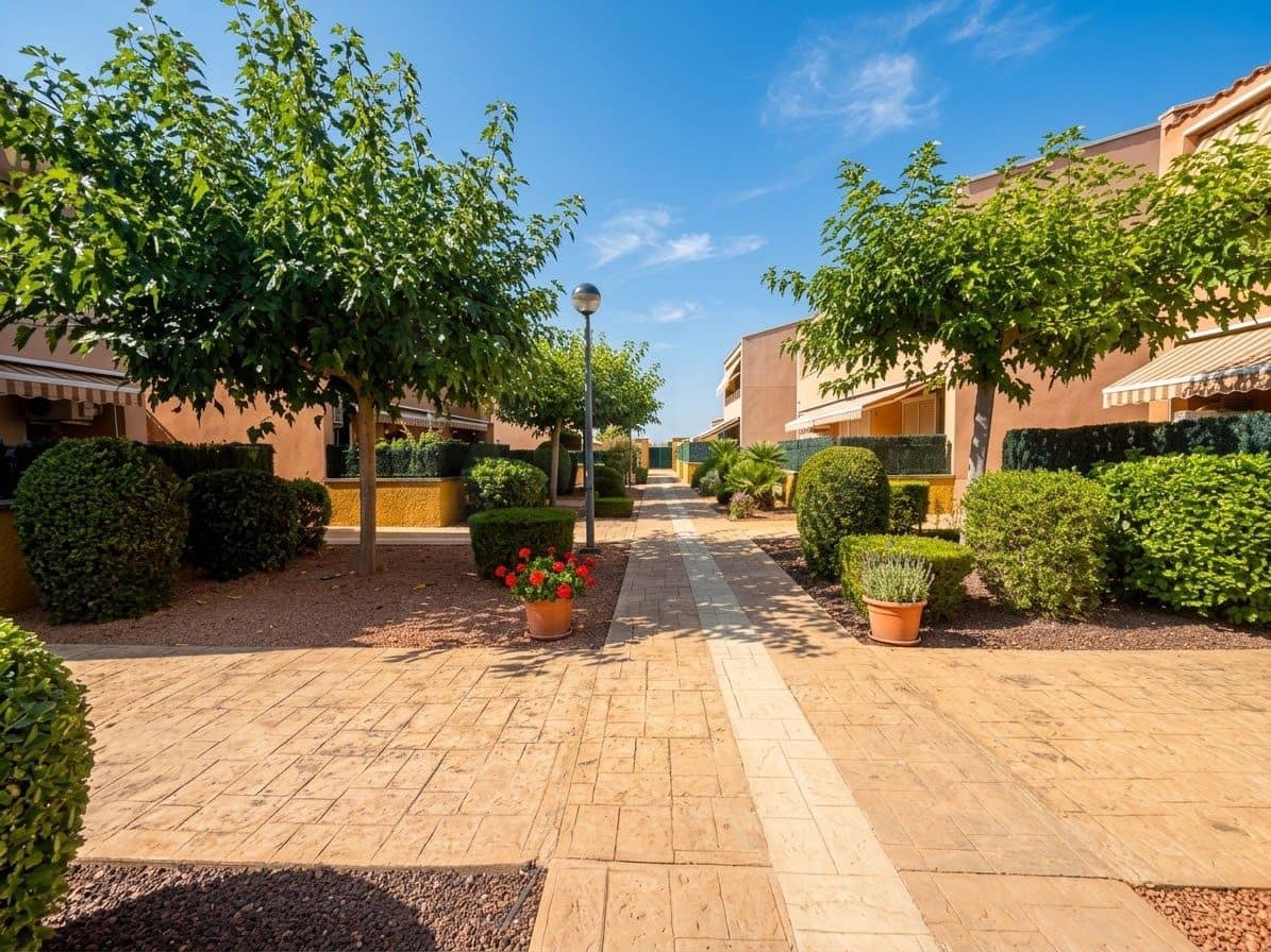 2 bedroom Terraced Villa for sale in Mont-roig del Camp with pool garage - € 240,000 (Ref: 10124470)
