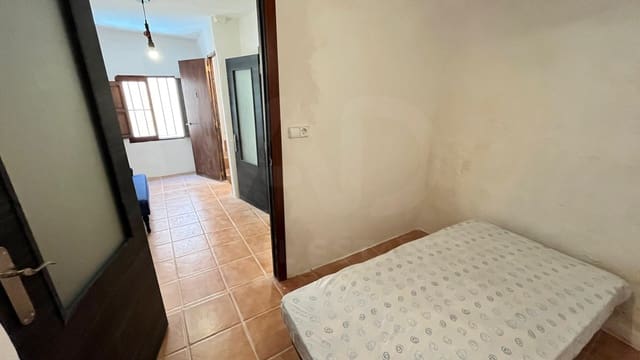 Chalet de 4 habitaciones en Jijona / Xixona en alquiler - 335 € (Ref: 10125030)