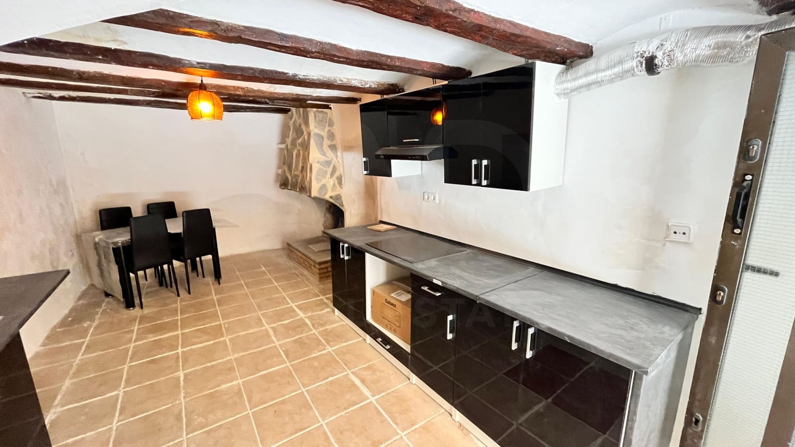 Chalet de 4 habitaciones en Jijona / Xixona en alquiler - 335 € (Ref: 10125030)