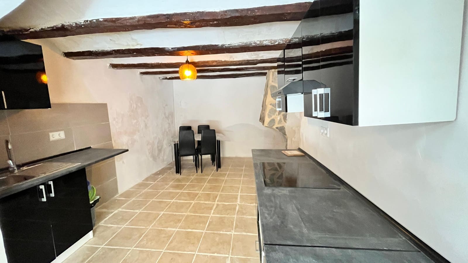 Chalet de 4 habitaciones en Jijona / Xixona en alquiler - 335 € (Ref: 10125030)