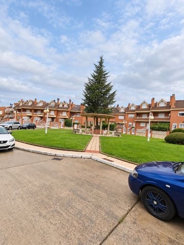 3 sypialnia Willa do wynajęcia w San Andrés del Rabanedo z basenem garażem - 1 150 € (Ref: 10125031)