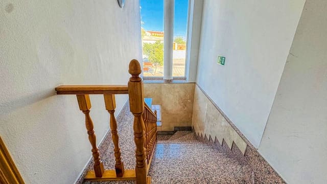 Kommersiell til salgs i Valmojado med garasje - € 362 100 (Ref: 10125032)
