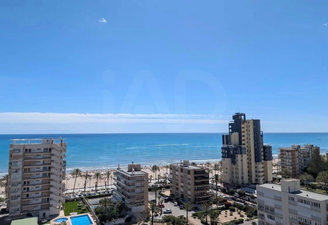 Apartamento de 2 habitaciones en Alicante / Alacant ciudad en venta con piscina - 495.000 € (Ref: 10125216)