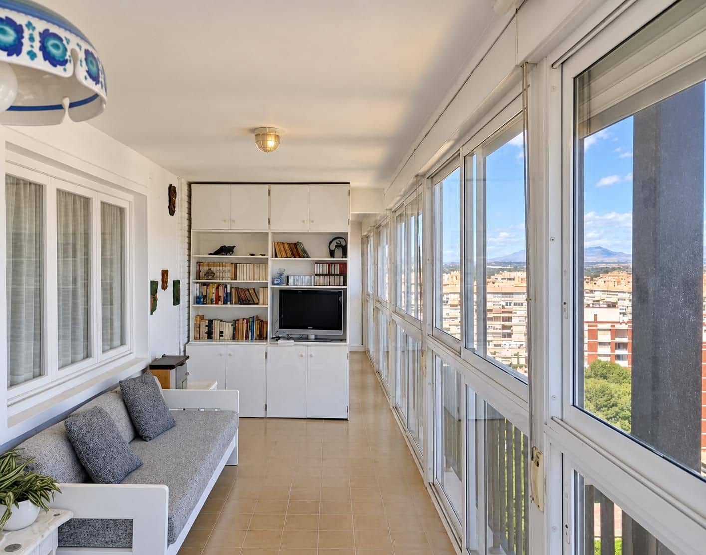Apartamento de 2 habitaciones en Alicante / Alacant ciudad en venta con piscina - 495.000 € (Ref: 10125216)
