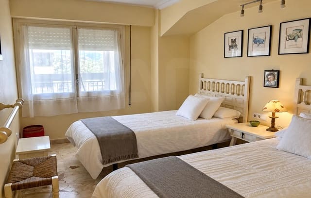 Apartamento de 2 habitaciones en Playa de San Juan, Alicante / Alacant ciudad en venta con piscina - 495.000 € (Ref: 10125216)