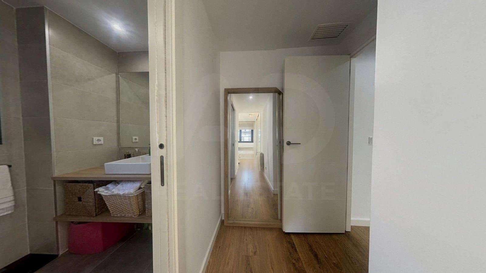 Apartamento de 2 habitaciones en El Campello en venta con piscina garaje - 489.000 € (Ref: 10125218)