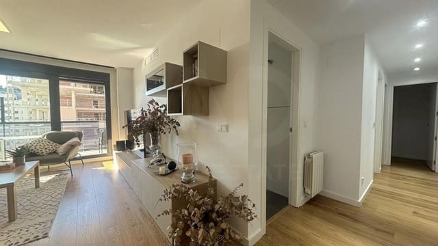 Apartamento de 2 habitaciones en El Campello en venta con piscina garaje - 489.000 € (Ref: 10125218)