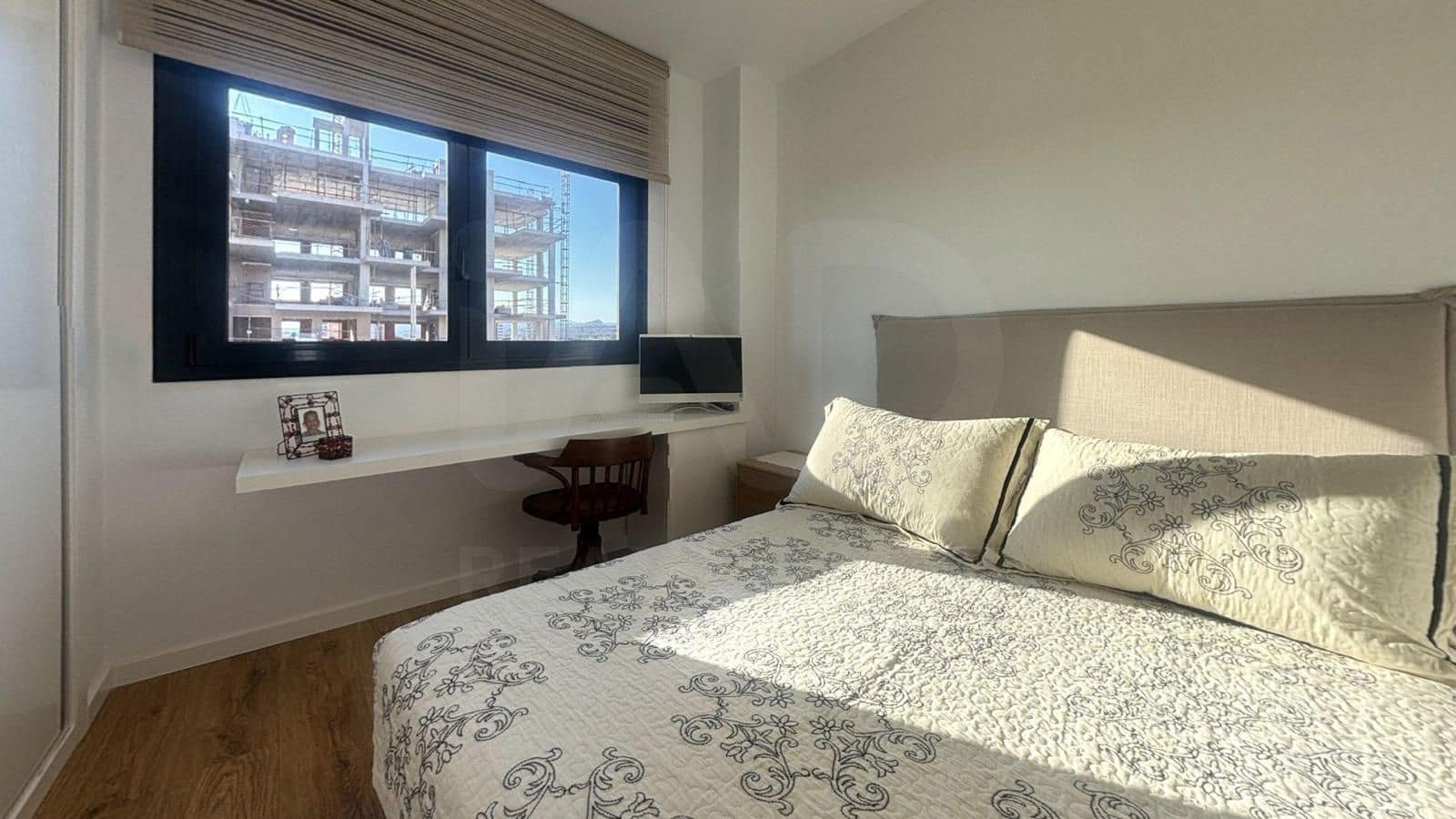 Apartamento de 2 habitaciones en El Campello en venta con piscina garaje - 489.000 € (Ref: 10125218)