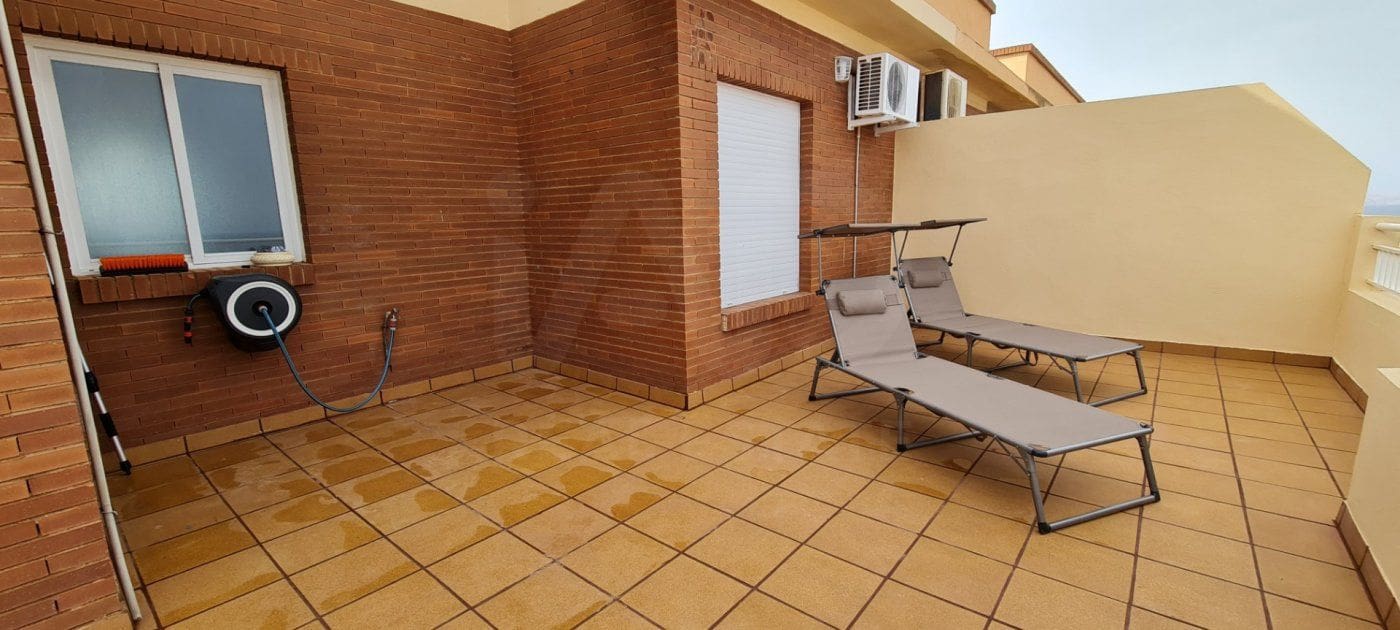 3 Zimmer Penthouse zu verkaufen in Roquetas de Mar mit Pool Garage - 315.000 € (Ref: 10125220)