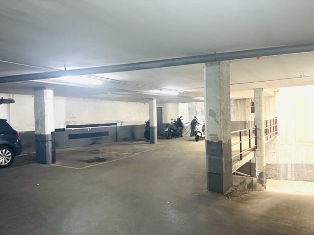 Apartamento en Les Corts, Barcelona ciudad en venta - 29.000 € (Ref: 10127578)