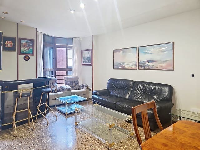 Lägenhet till salu i Torrefiel, Valencia stad med garage - 495 000 € (Ref: 10127581)