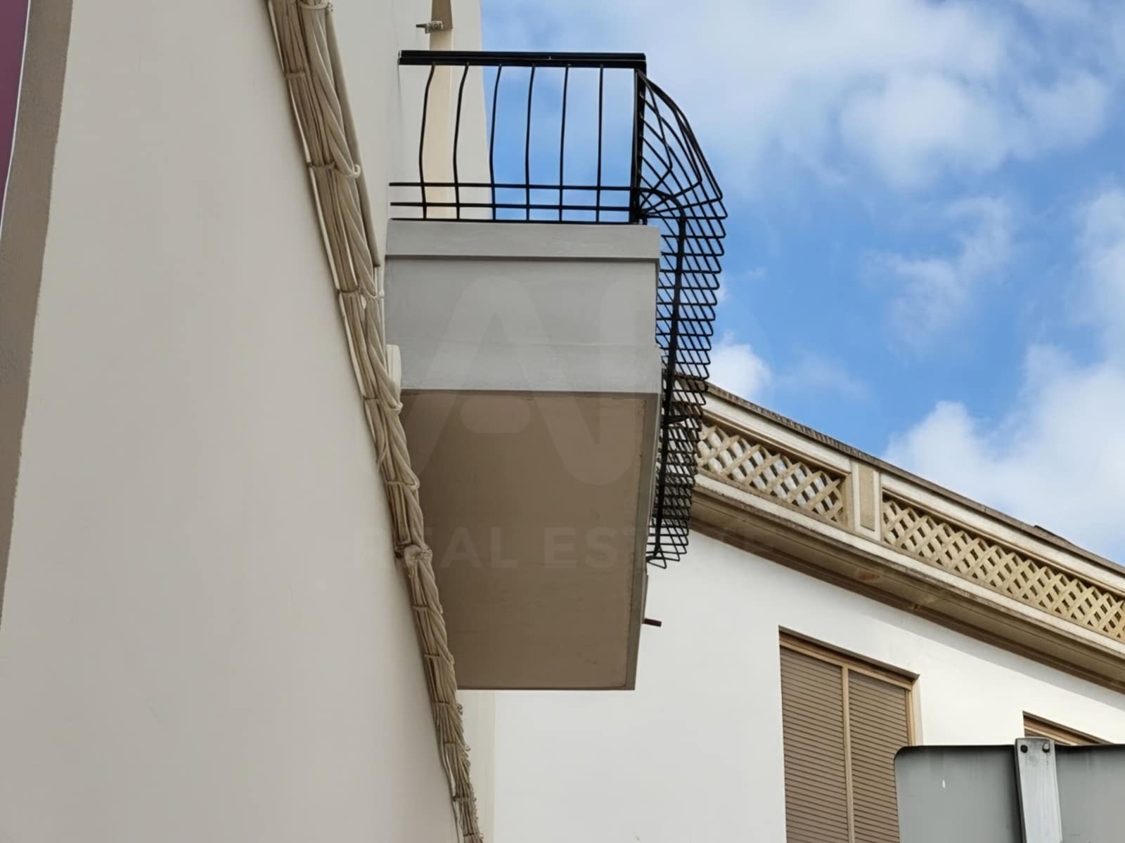 Commercial for sale in Alginet - € 162,100 (Ref: 10127583)