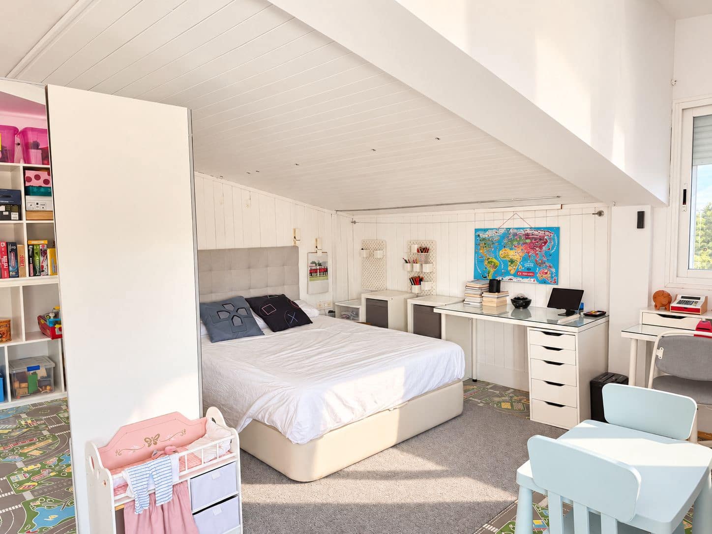 3 bedroom Apartment for sale in Marbella with pool garage - € 1,100,000 (Ref: 10127586)