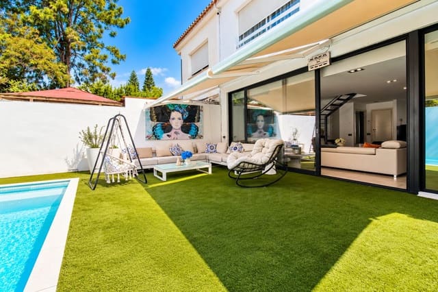 3 soverom Kjedet enebolig til salgs i Rodeo Alto - Guadaiza - La Campana, Marbella med svømmebasseng garasje - € 1 100 000 (Ref: 10127586)