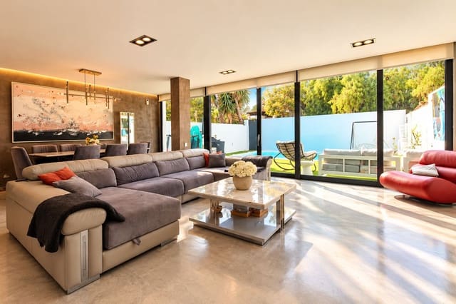 3 soverom Kjedet enebolig til salgs i Rodeo Alto - Guadaiza - La Campana, Marbella med svømmebasseng garasje - € 1 100 000 (Ref: 10127586)
