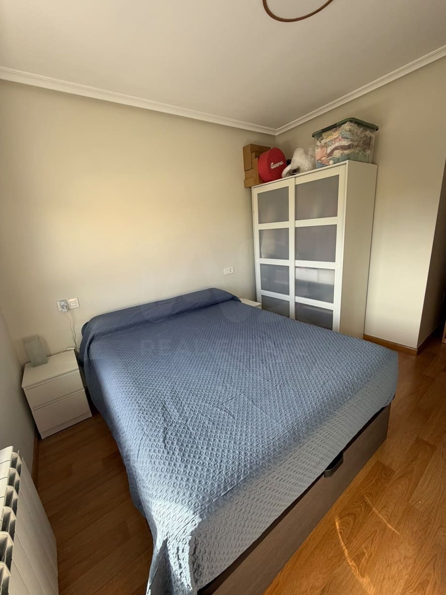 2 bedroom Apartment for sale in San Andres del Rabanedo with garage - € 170,000 (Ref: 10127587)
