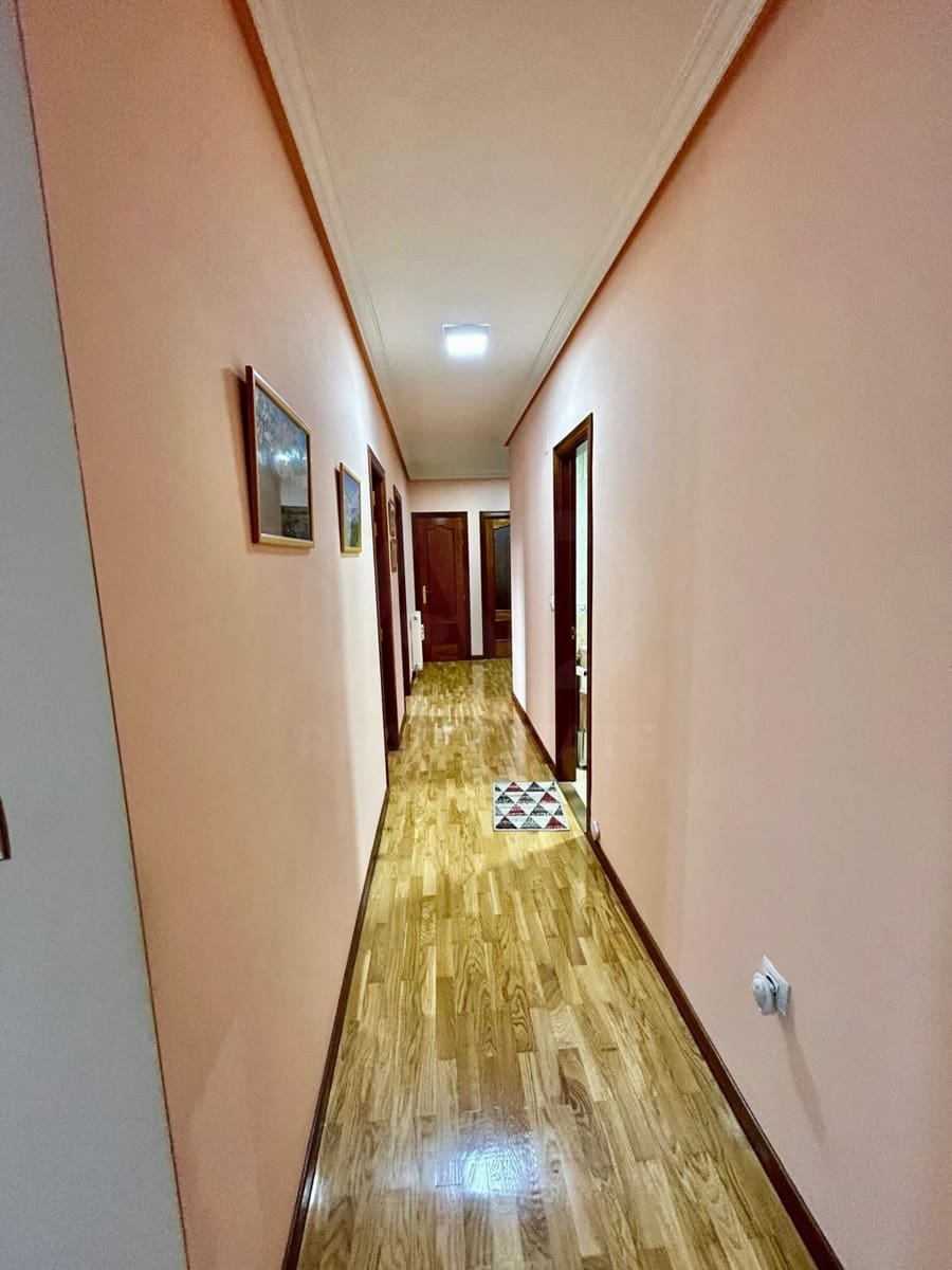 3 bedroom Apartment for sale in La Baneza with garage - € 135,000 (Ref: 10127588)