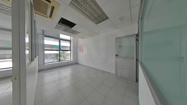 Kaupallinen myytävänä paikassa Manresa - 113 000 € (Ref: 10127590)