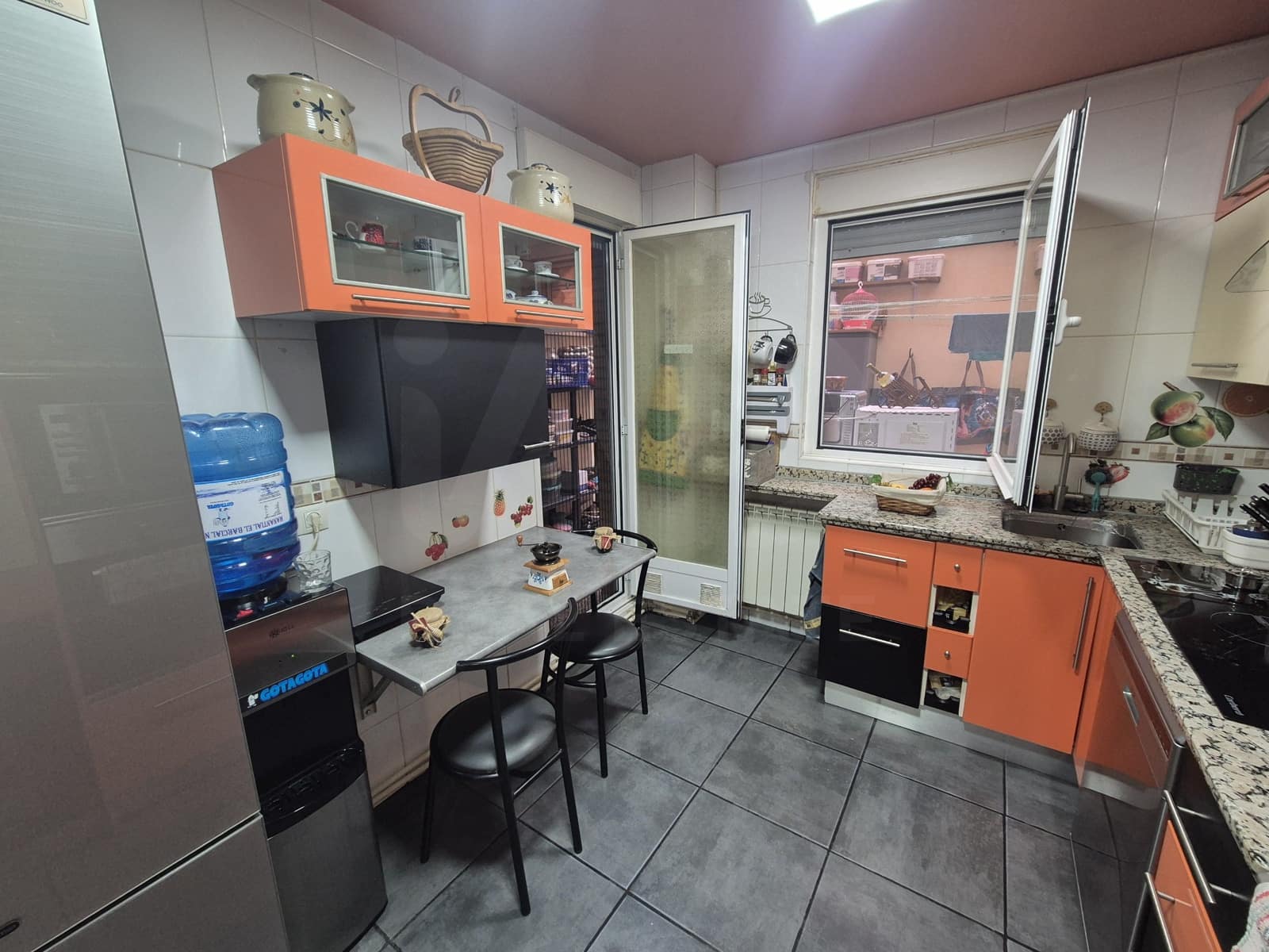 3 bedroom Apartment for sale in Terradillos with garage - € 120,000 (Ref: 10129339)