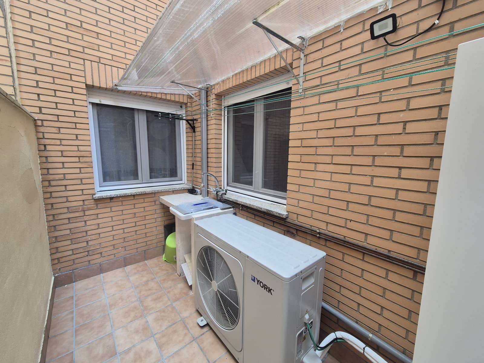 3 bedroom Apartment for sale in Terradillos with garage - € 120,000 (Ref: 10129339)