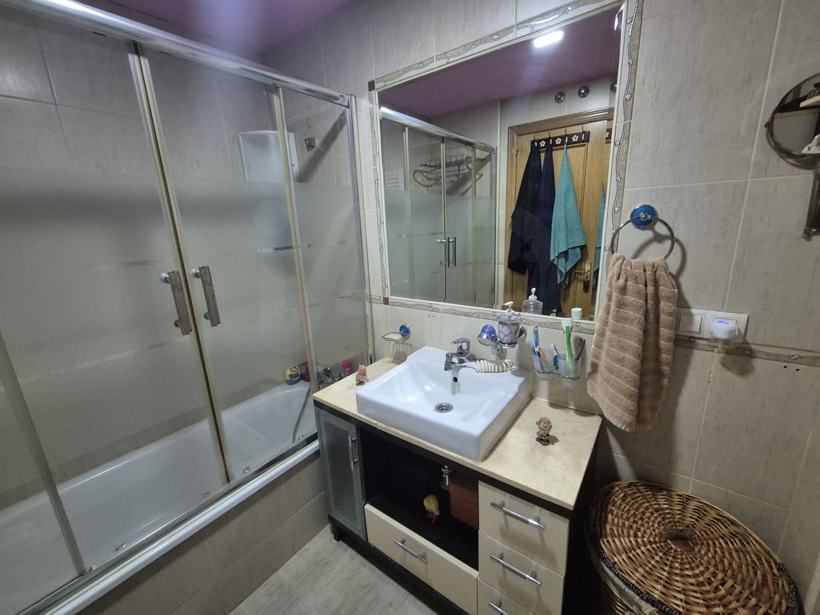 3 bedroom Apartment for sale in Terradillos with garage - € 120,000 (Ref: 10129339)
