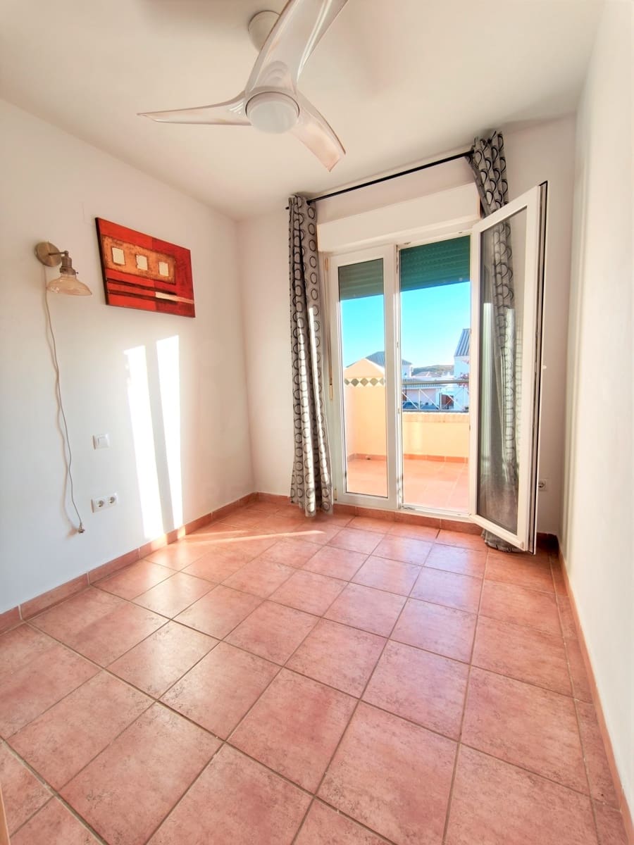 Apartamento de 3 habitaciones en Ayamonte en venta con piscina - 198.000 € (Ref: 10129340)