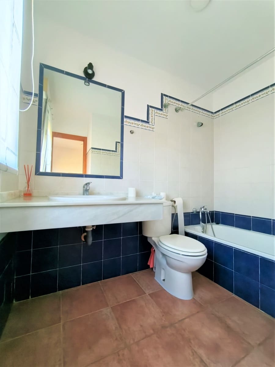 Apartamento de 3 habitaciones en Ayamonte en venta con piscina - 198.000 € (Ref: 10129340)