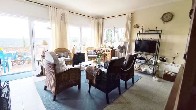 5 camera da letto Casa in vendita in Urbanitzacions del Nord, Lloret de Mar con piscina garage - 399.000 € (Rif: 10130847)