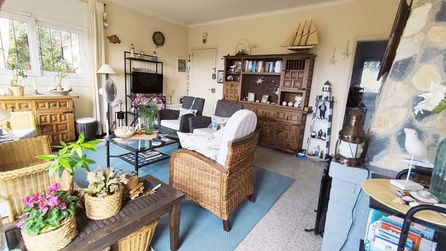 5 camera da letto Casa in vendita in Urbanitzacions del Nord, Lloret de Mar con piscina garage - 399.000 € (Rif: 10130847)
