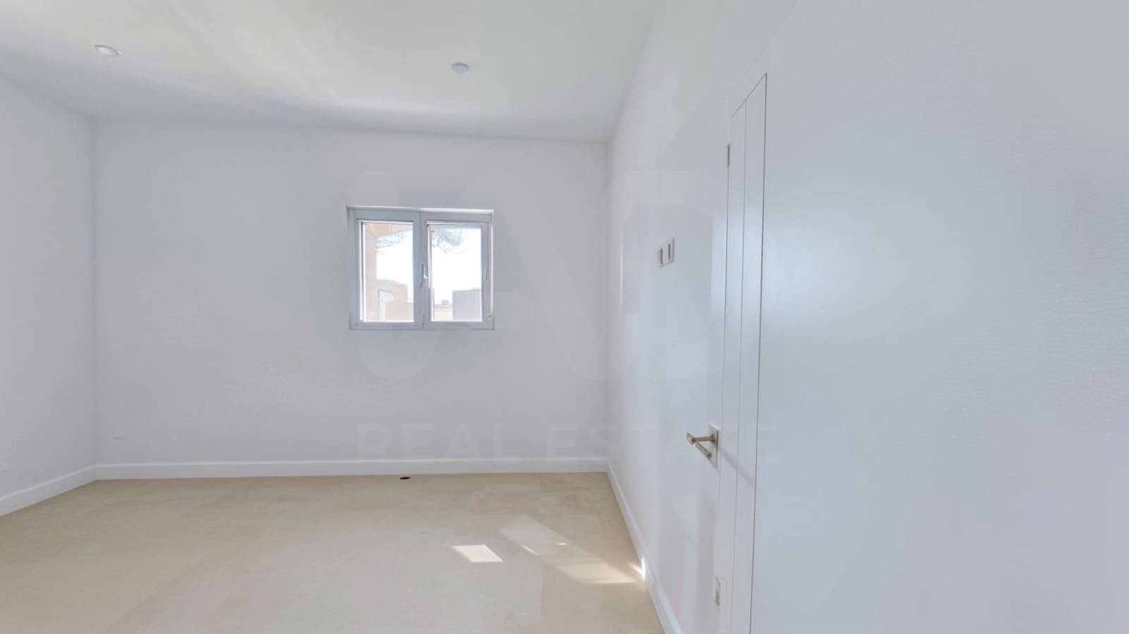 3 soveværelse Lejlighed til salg i Chiclana de la Frontera med swimmingpool - € 450.000 (Ref: 10130849)
