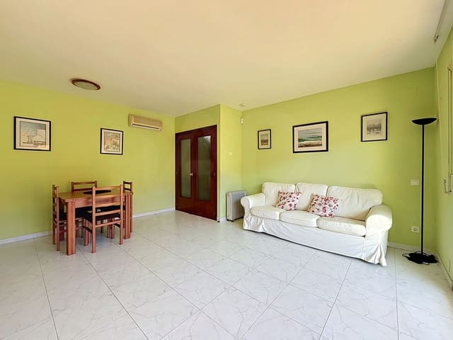 3 slaapkamer Appartement te koop in Malgrat de Mar met zwembad garage - € 260.000 (Ref: 10130850)