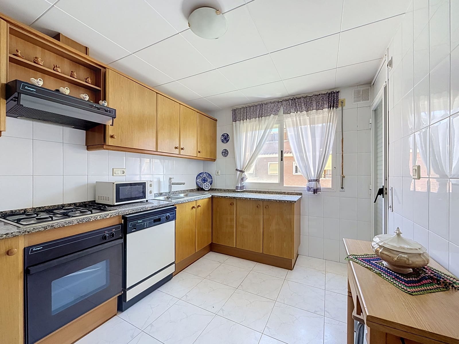 3 bedroom Apartment for sale in Malgrat de Mar with pool garage - € 260,000 (Ref: 10130850)