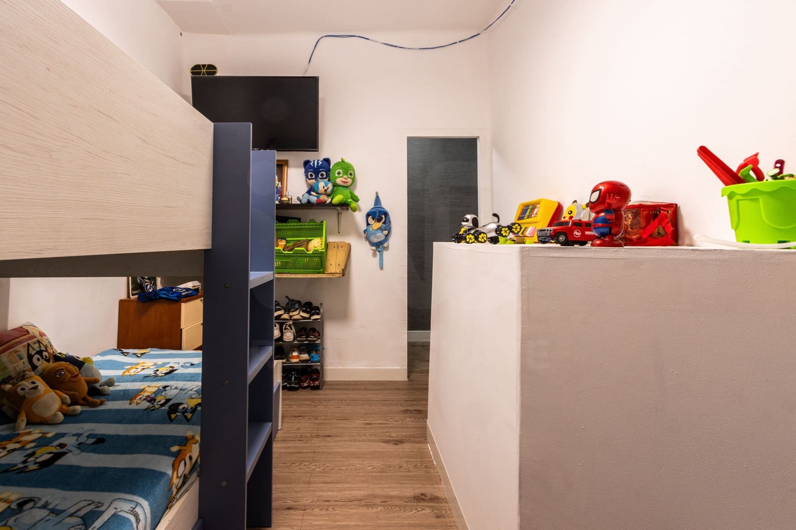 2 bedroom Apartment for sale in Sabadell with garage - € 245,000 (Ref: 10130852)