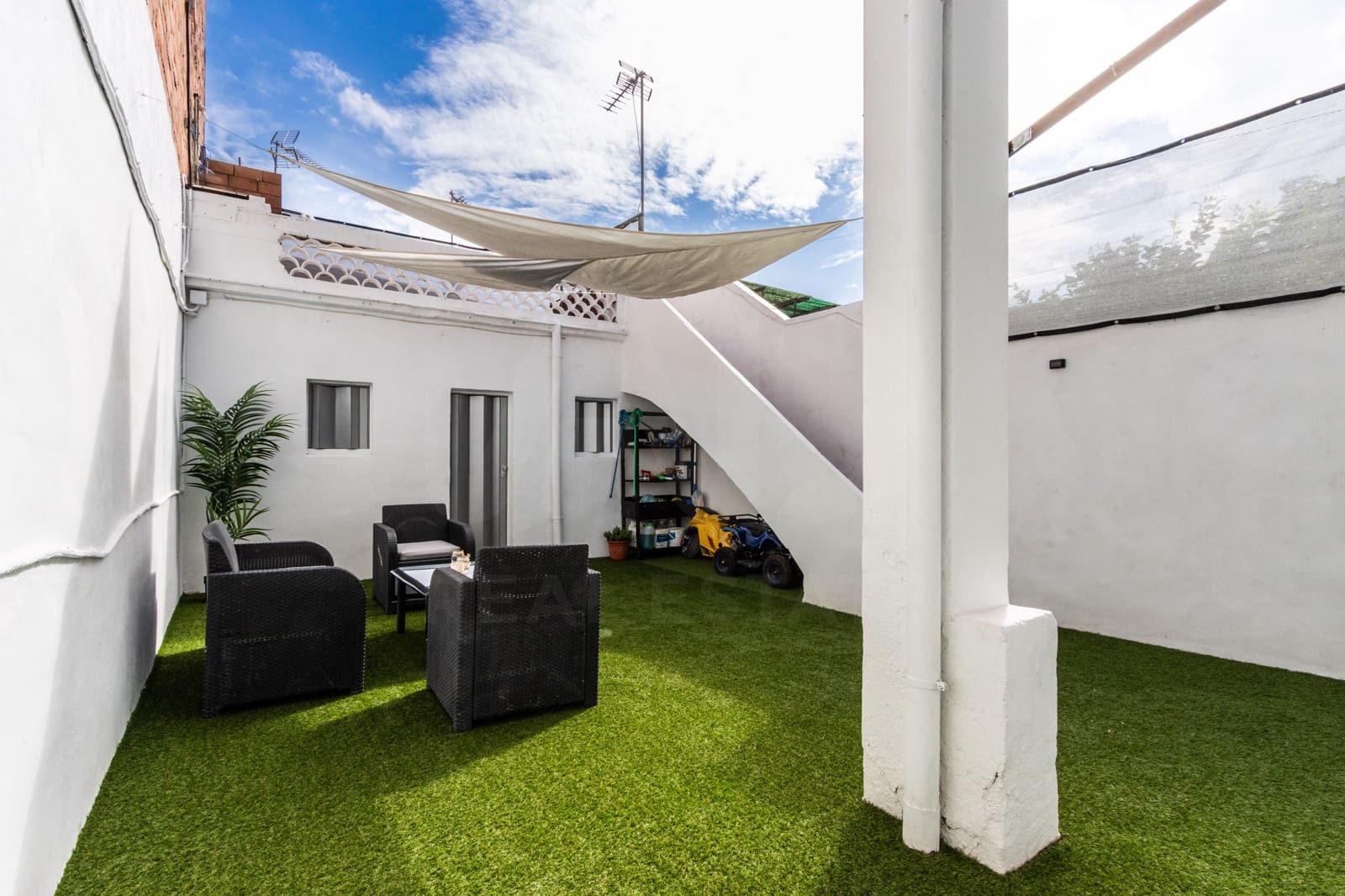 2 bedroom Apartment for sale in Sabadell with garage - € 245,000 (Ref: 10130852)