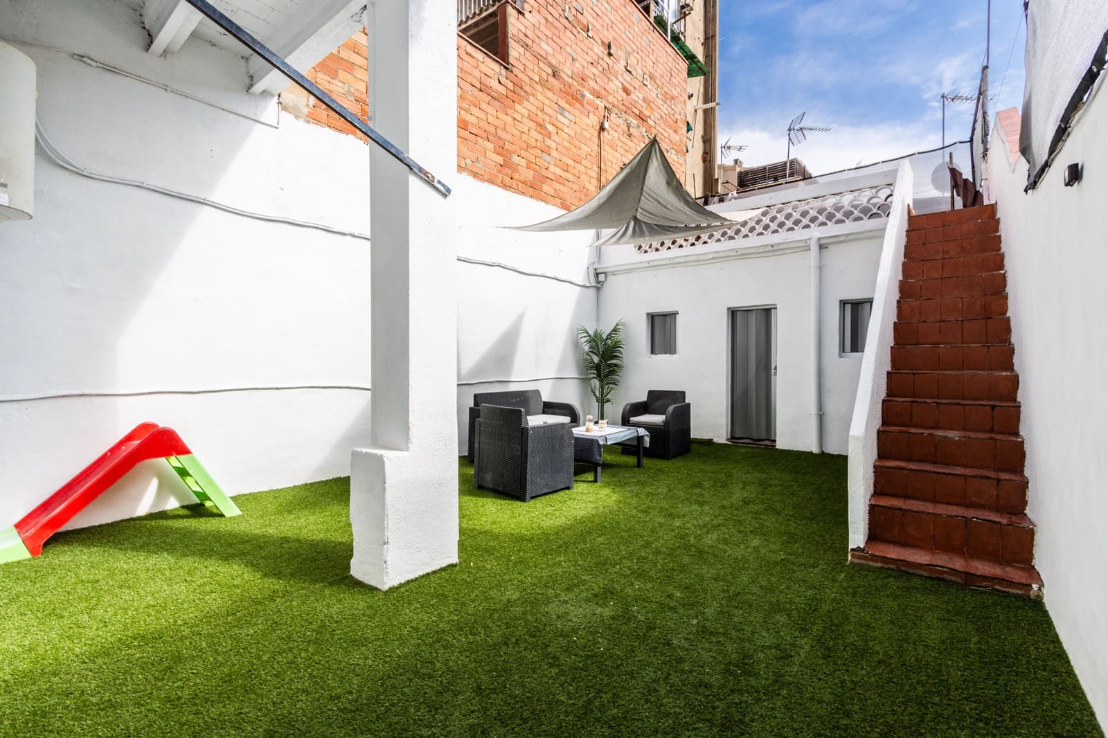2 bedroom Apartment for sale in Sabadell with garage - € 245,000 (Ref: 10130852)