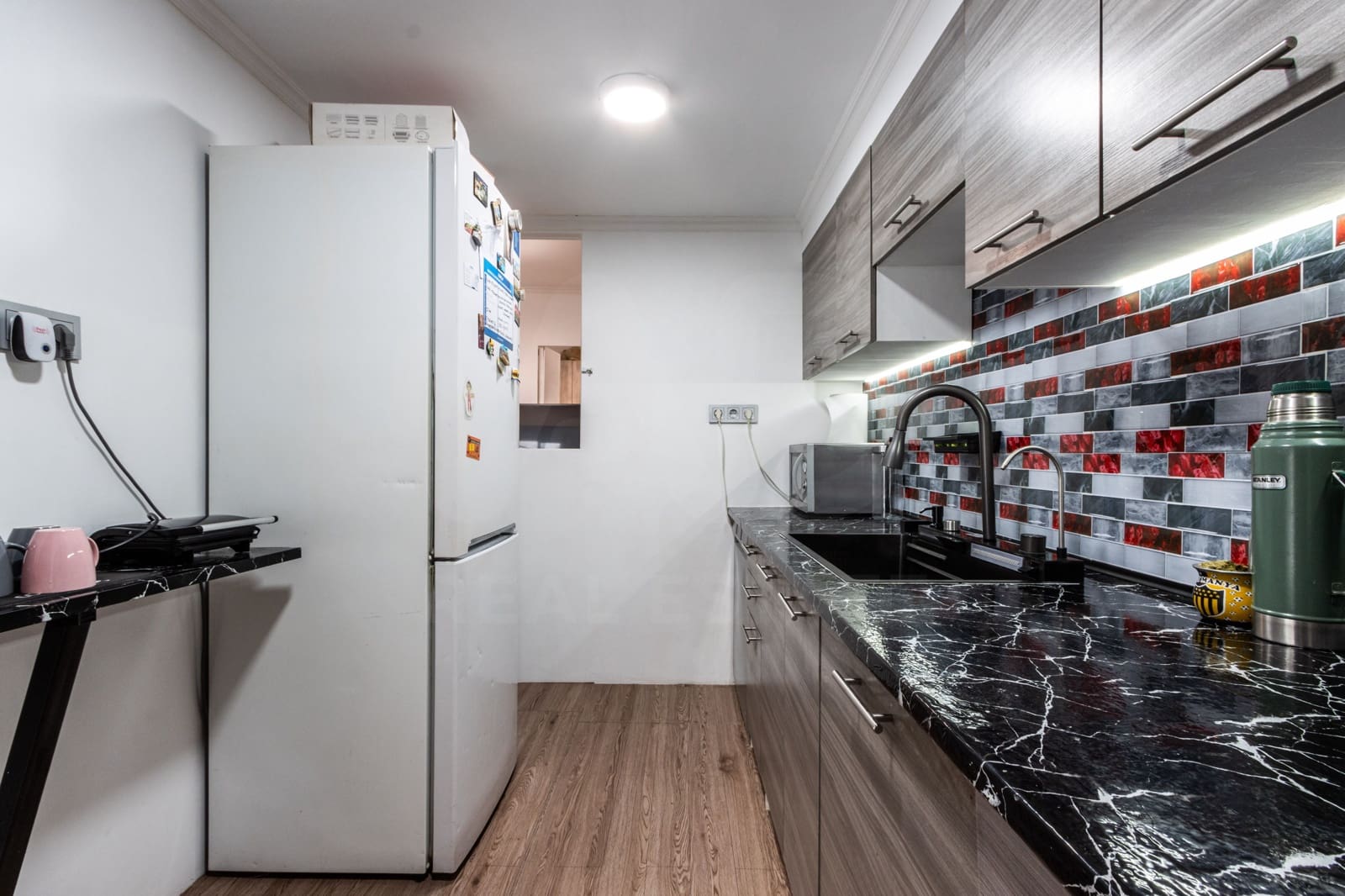 2 bedroom Apartment for sale in Sabadell with garage - € 245,000 (Ref: 10130852)