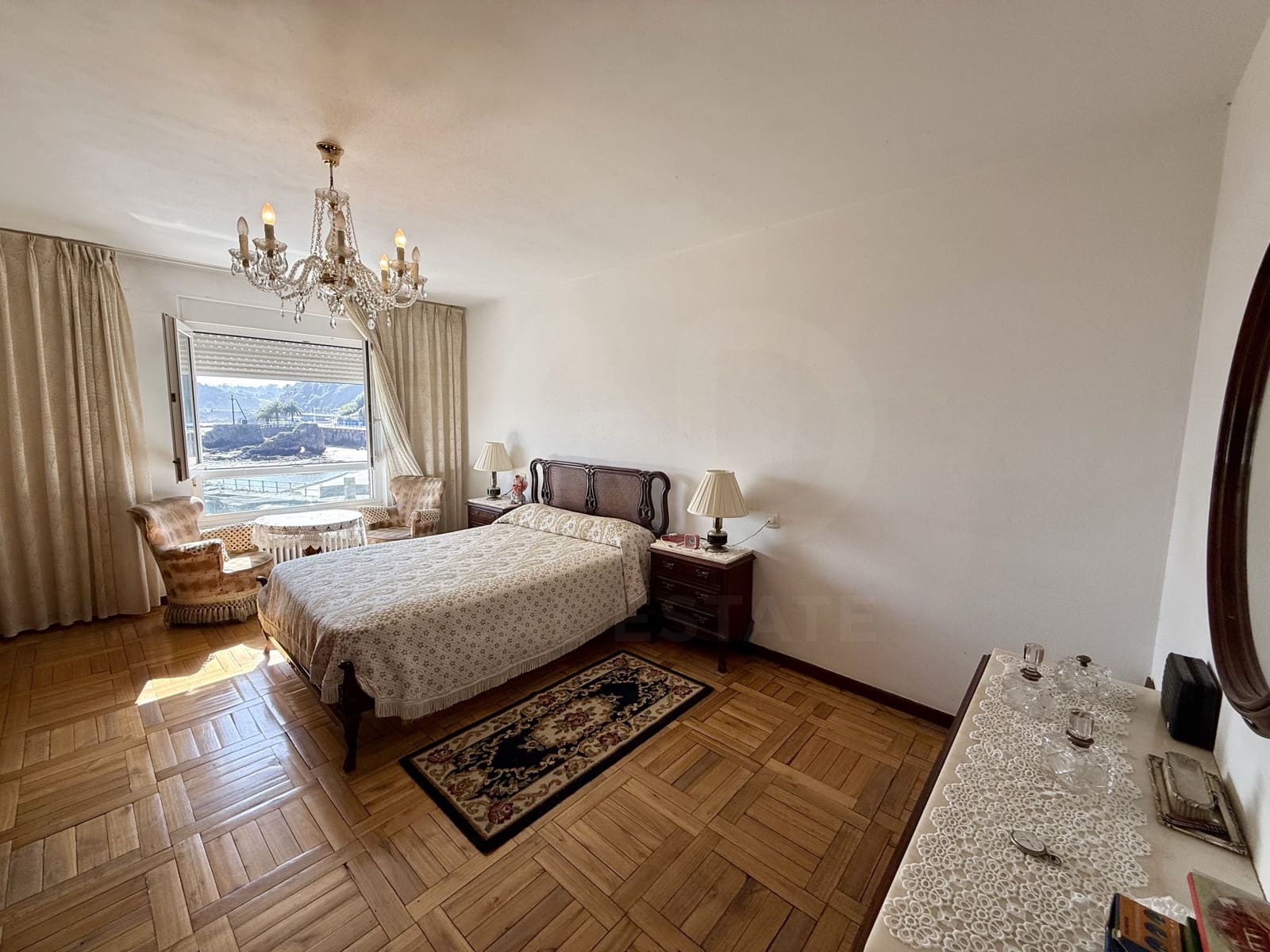4 sovrum Lägenhet till salu i Carreno med garage - 395 000 € (Ref: 10130855)