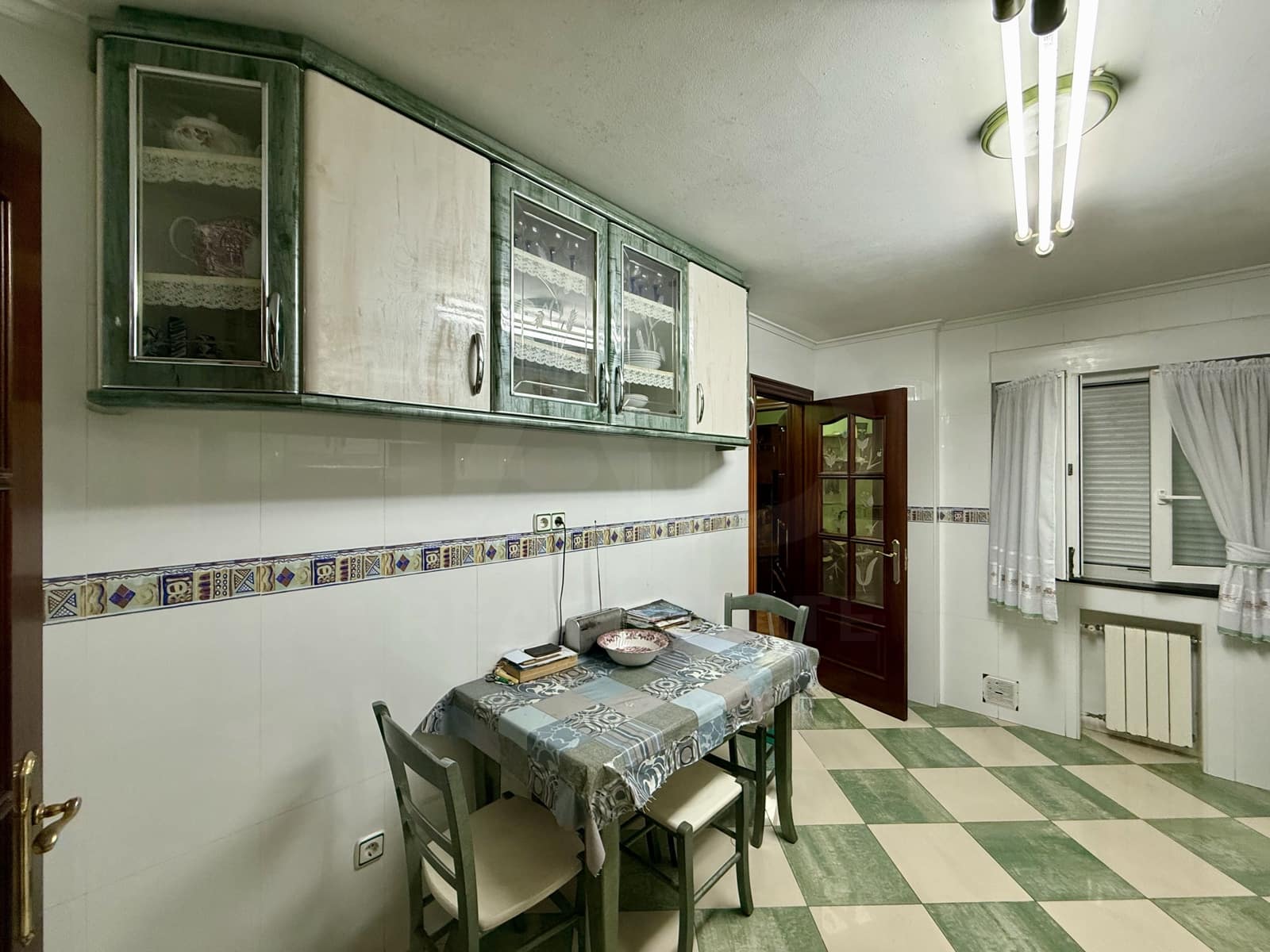 4 sovrum Lägenhet till salu i Carreno med garage - 395 000 € (Ref: 10130855)