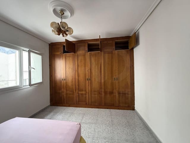 3 makuuhuone Huoneisto myytävänä paikassa Centro Urbano, Gijón - 199 000 € (Ref: 10130857)