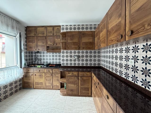 3 makuuhuone Huoneisto myytävänä paikassa Centro Urbano, Gijón - 199 000 € (Ref: 10130857)